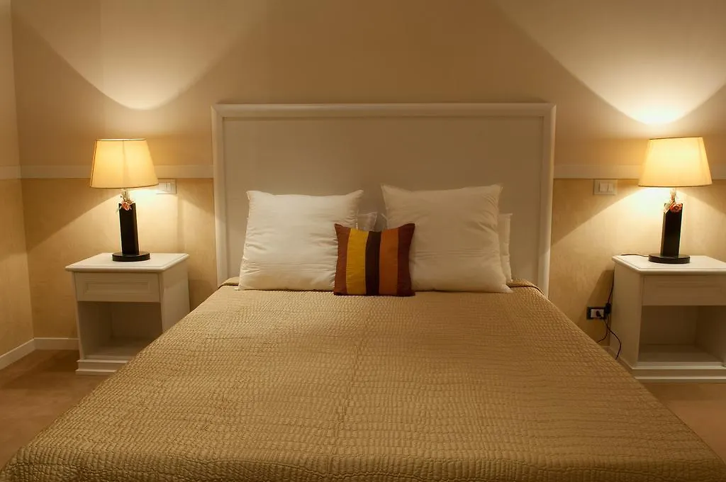 **  Domus Liberius - Rome Bed & Breakfast Italy
