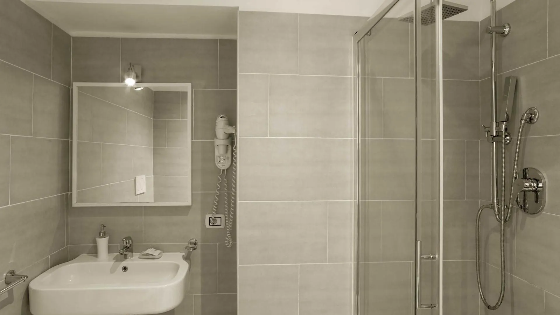 Domus Liberius - Rome Bed & Breakfast