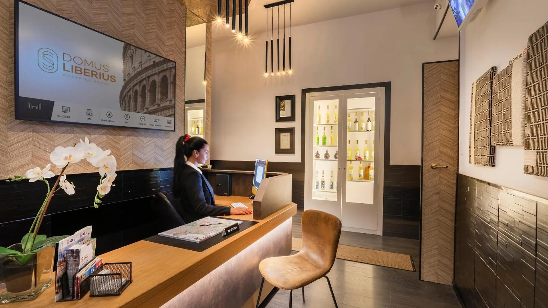Domus Liberius - Rome Bed & Breakfast 2*,