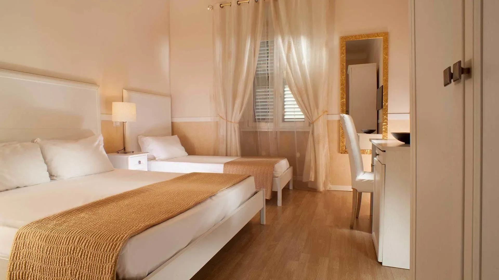 Domus Liberius - Rome Bed & Breakfast